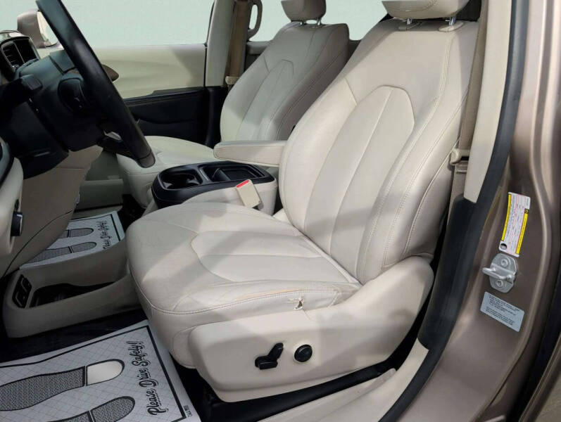 2017 Chrysler Pacifica