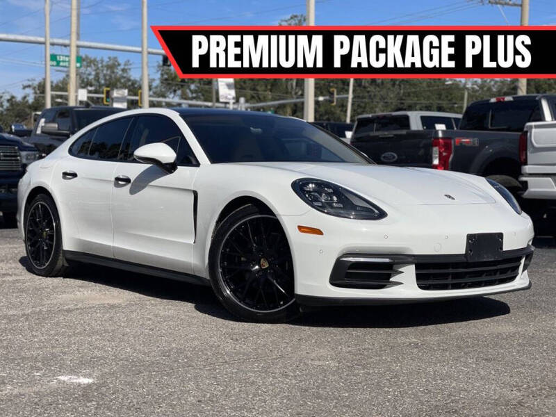 2018 Porsche Panamera 4