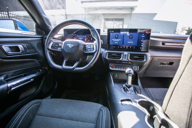 2024 Ford Mustang EcoBoost
