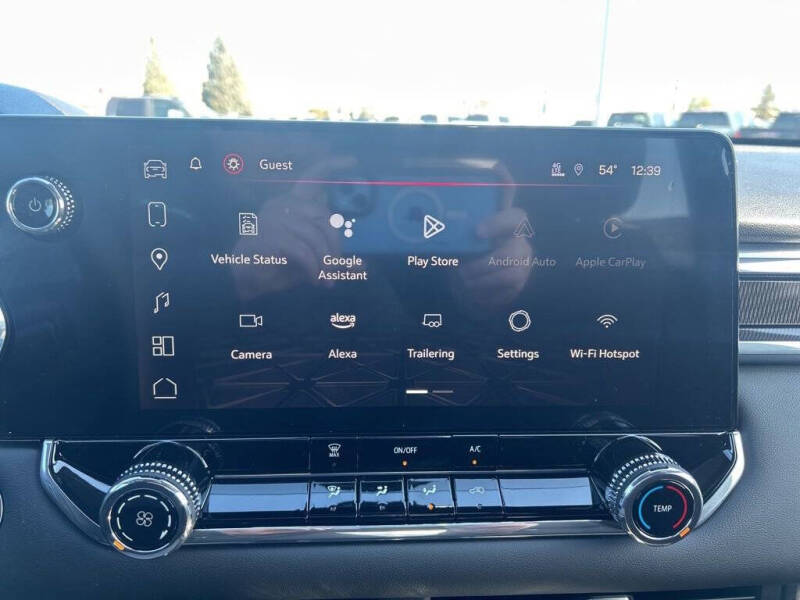 2024 GMC Canyon Elevation