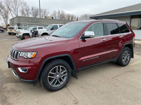 2017 Jeep Grand Cherokee for sale at Murphy Motors Next To New Minot in Minot ND