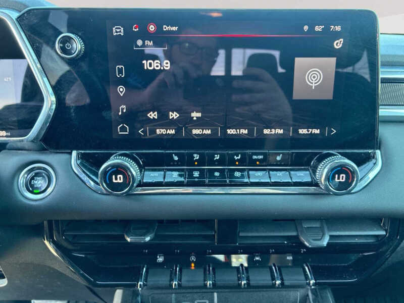 2023 GMC Canyon Elevation
