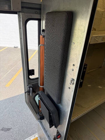2020 Freightliner MT45 Chassis