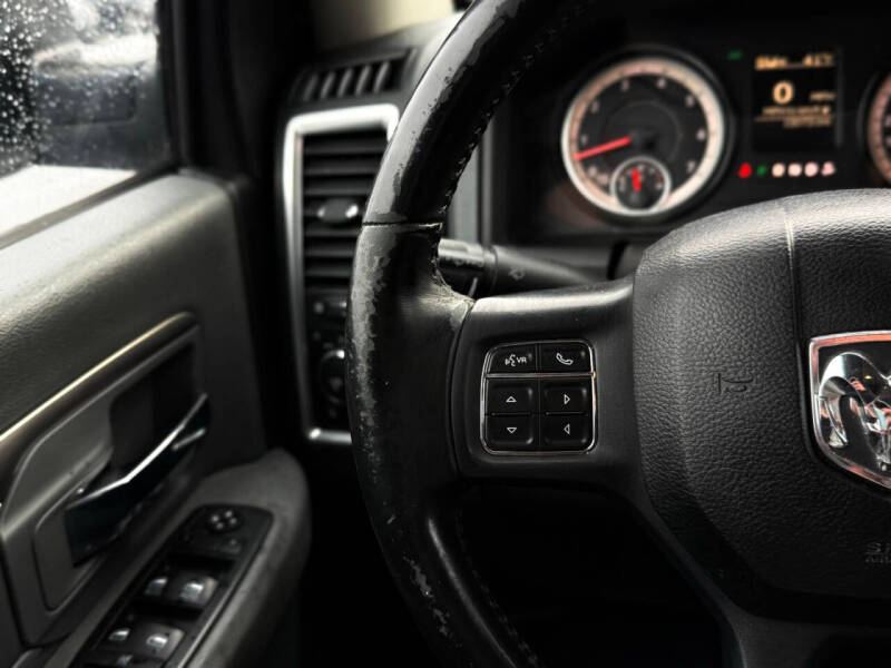 2016 RAM 1500 Big Horn