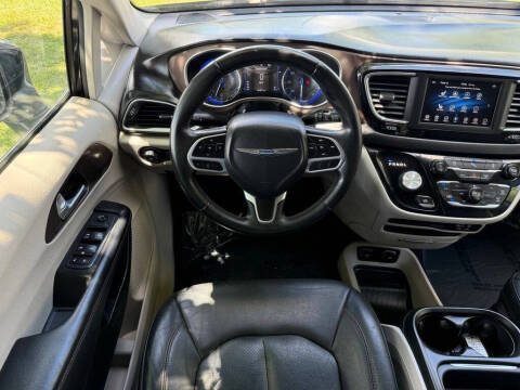 2018 Chrysler Pacifica Touring L