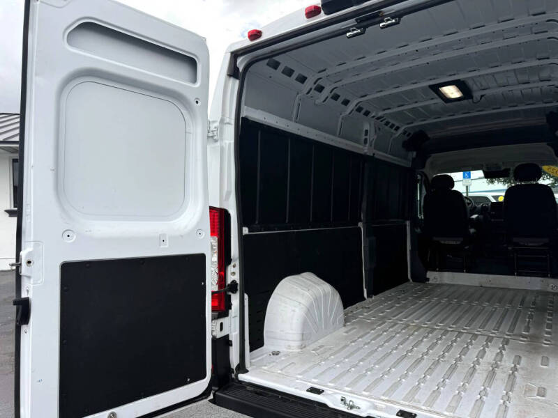 2025 RAM ProMaster