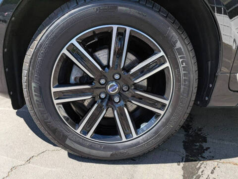 2017 Volvo XC60 T5 Dynamic