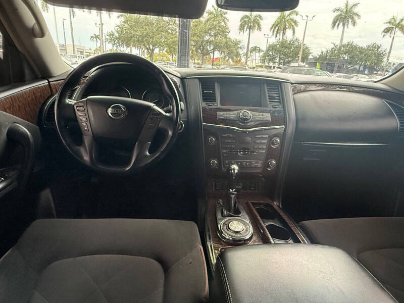2017 Nissan Armada SV