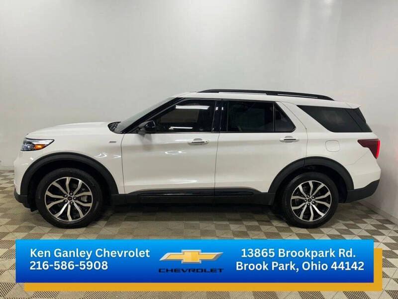 2022 Ford Explorer ST-Line