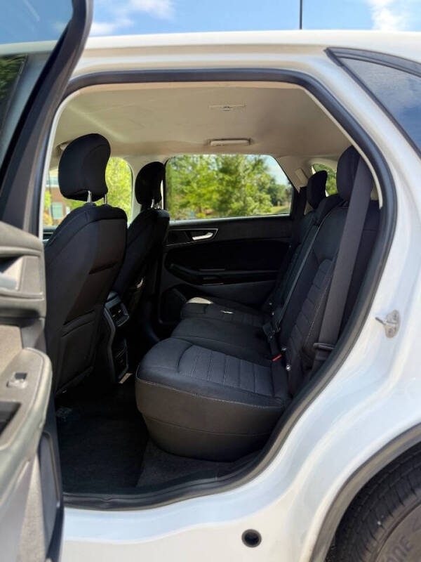 2019 Ford Edge SE