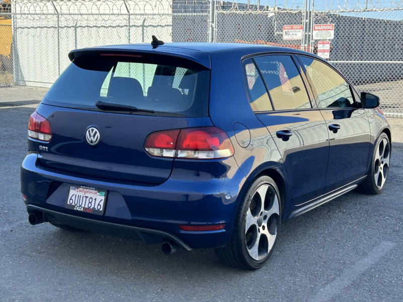 2012 Volkswagen GTI Base PZEV