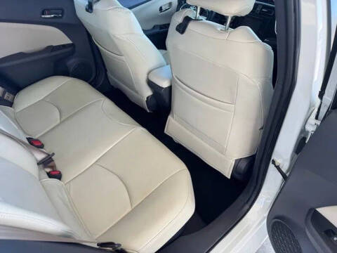 2016 Toyota Prius Two