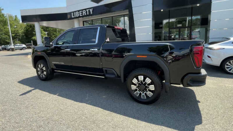 2025 GMC Sierra 2500HD