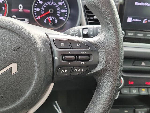 2023 Kia Rio 5-Door S