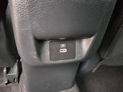2024 Nissan Versa SR