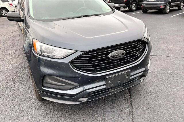 2022 Ford Edge SE
