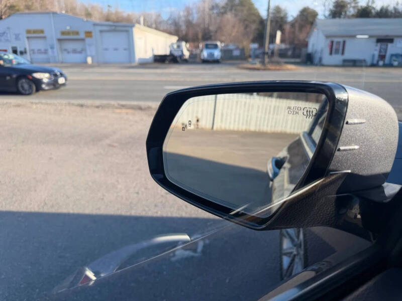 2015 Hyundai Genesis