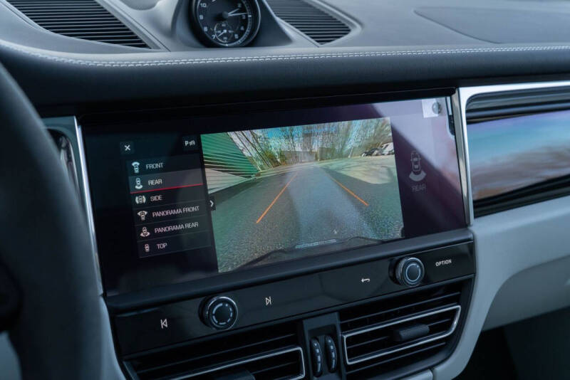 2026 Porsche Macan S