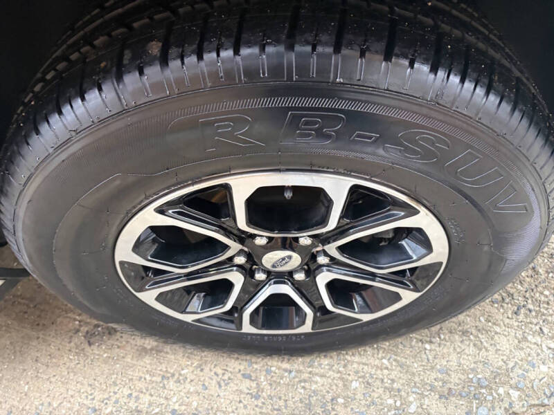 2023 Ford Expedition MAX XLT