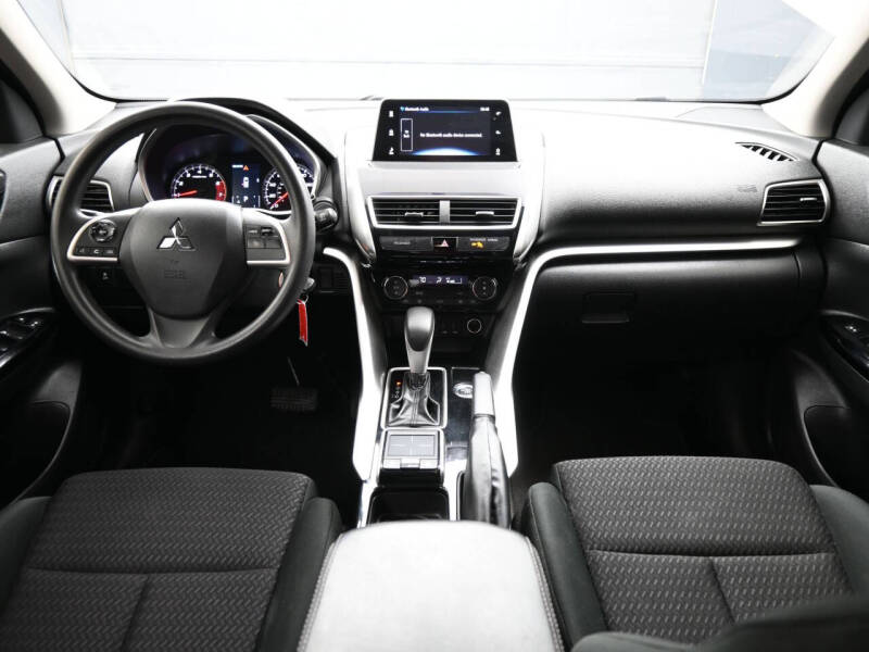 2019 Mitsubishi Eclipse Cross LE