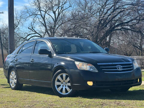2006 Toyota Avalon for sale at Cash Car Outlet in Mckinney TX