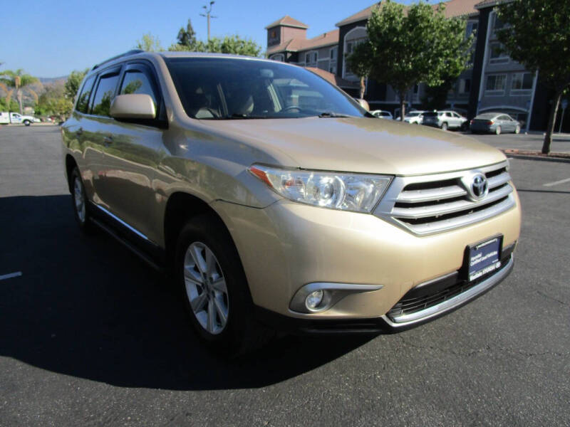2013 Toyota Highlander SE
