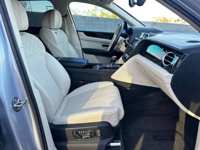 2019 Bentley Bentayga V8