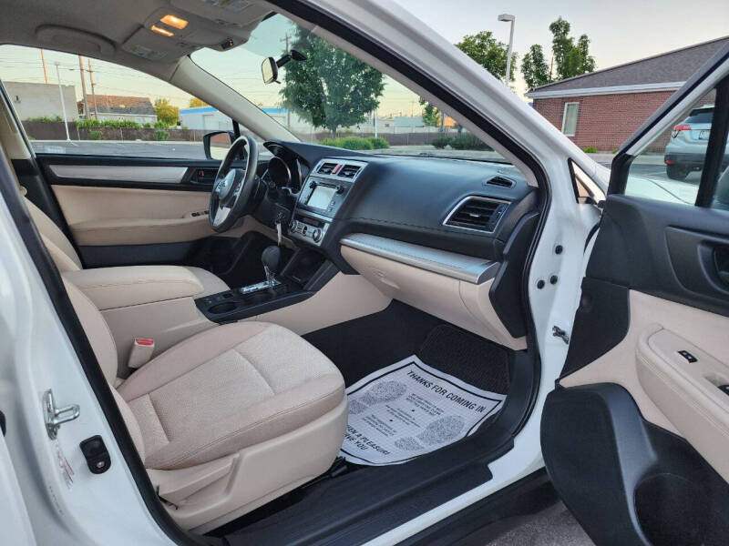 2017 Subaru Outback 2.5i
