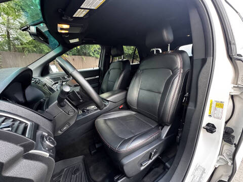 2016 Ford Explorer Sport