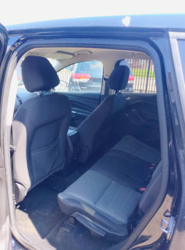 2016 Ford Escape SE