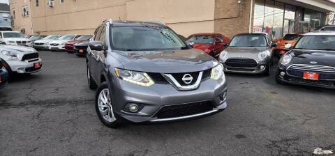 2014 Nissan Rogue for sale at Auto Trader Wholesale Inc in Saddle Brook NJ