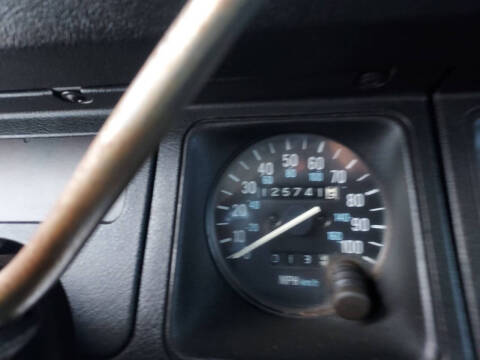 1987 Jeep Wrangler Laredo