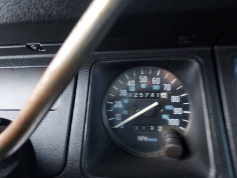 1987 Jeep Wrangler Laredo