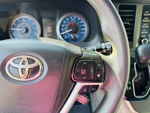 2020 Toyota Sienna L 7-Passenger