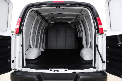 2021 Chevrolet Express 2500