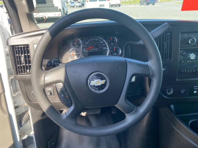 2021 Chevrolet Express 2500