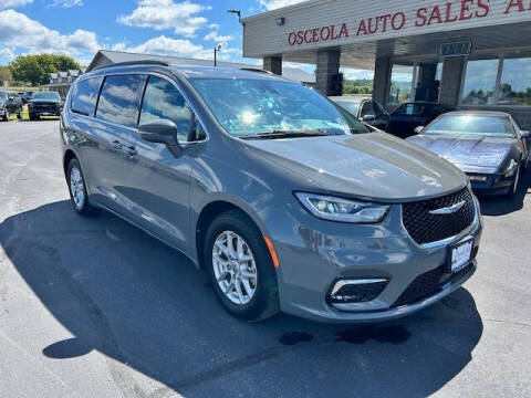 2022 Chrysler Pacifica Touring L