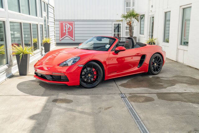 2021 Porsche 718 Boxster 2