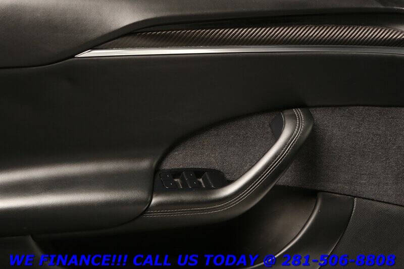 2022 Tesla Model S Plaid