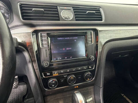 2016 Volkswagen Passat