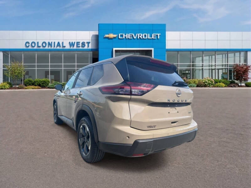 2025 Nissan Rogue SV