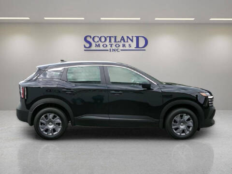 2025 Nissan Kicks S