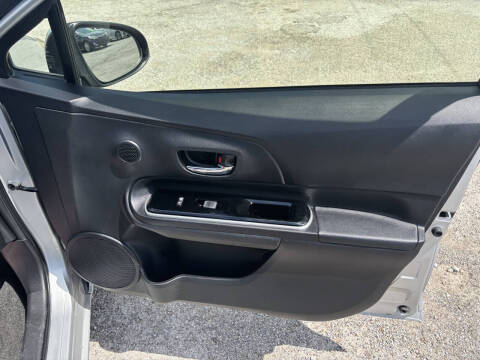 2016 Toyota Prius c Four