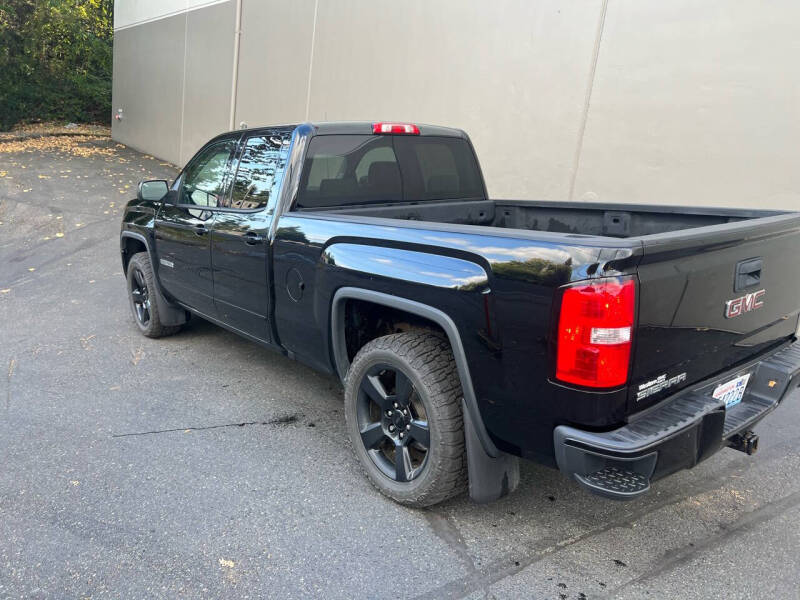 2017 GMC Sierra 1500 Base photo 4