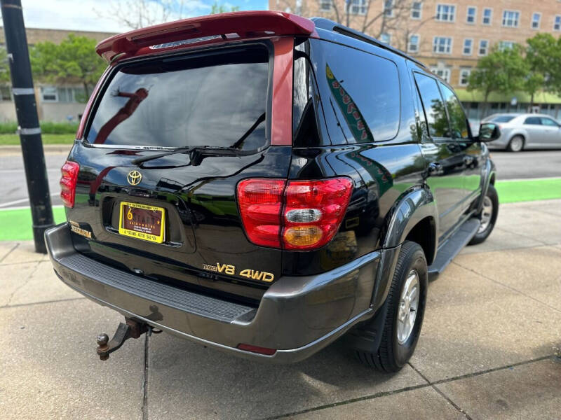 2003 Toyota Sequoia SR5 photo 6