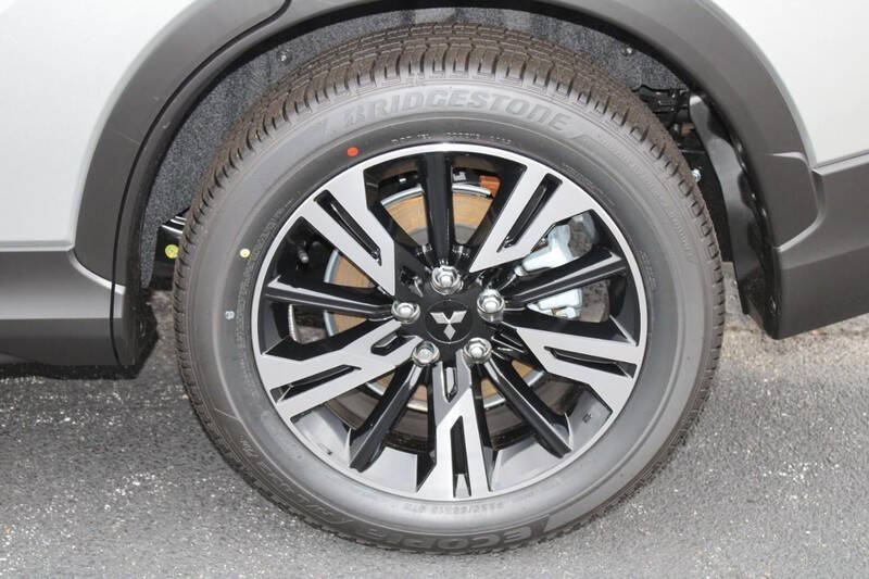 2024 Mitsubishi Eclipse Cross SE