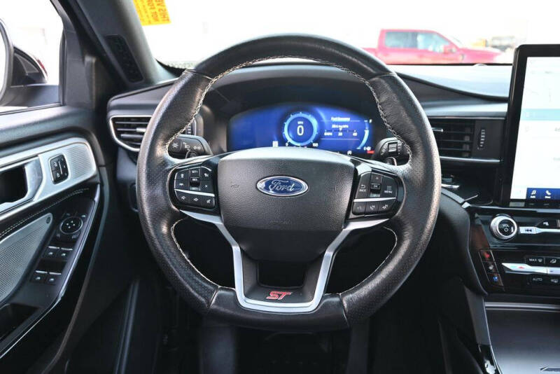 2022 Ford Explorer ST