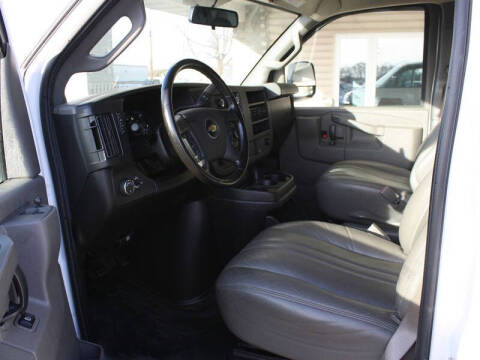 2021 Chevrolet Express 2500