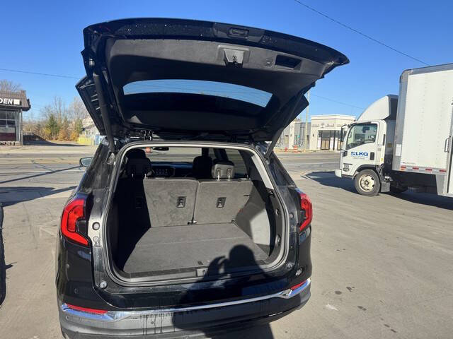 2020 GMC Terrain SLT