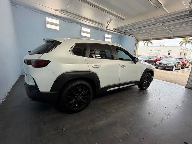 2023 Mazda CX-50 2.5 S Preferred Plus